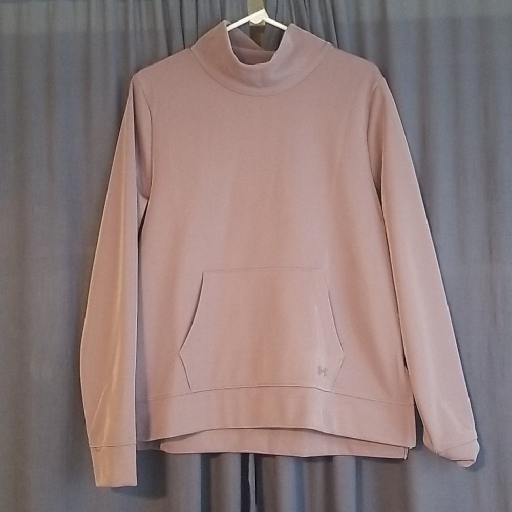 Under Armour Sweatshirt